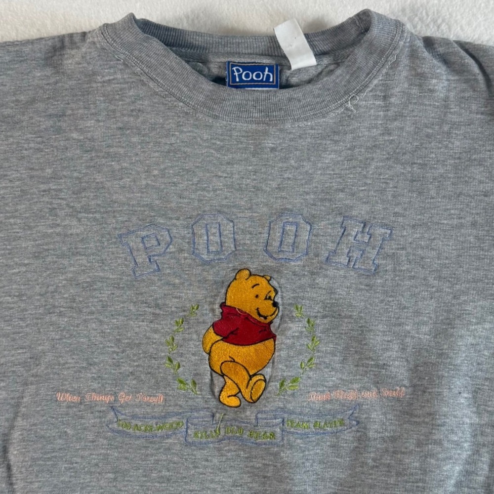Pooh Sweatshirt Mens Large Crewneck Gray Embroidered Winnie the Pooh Disney VTG